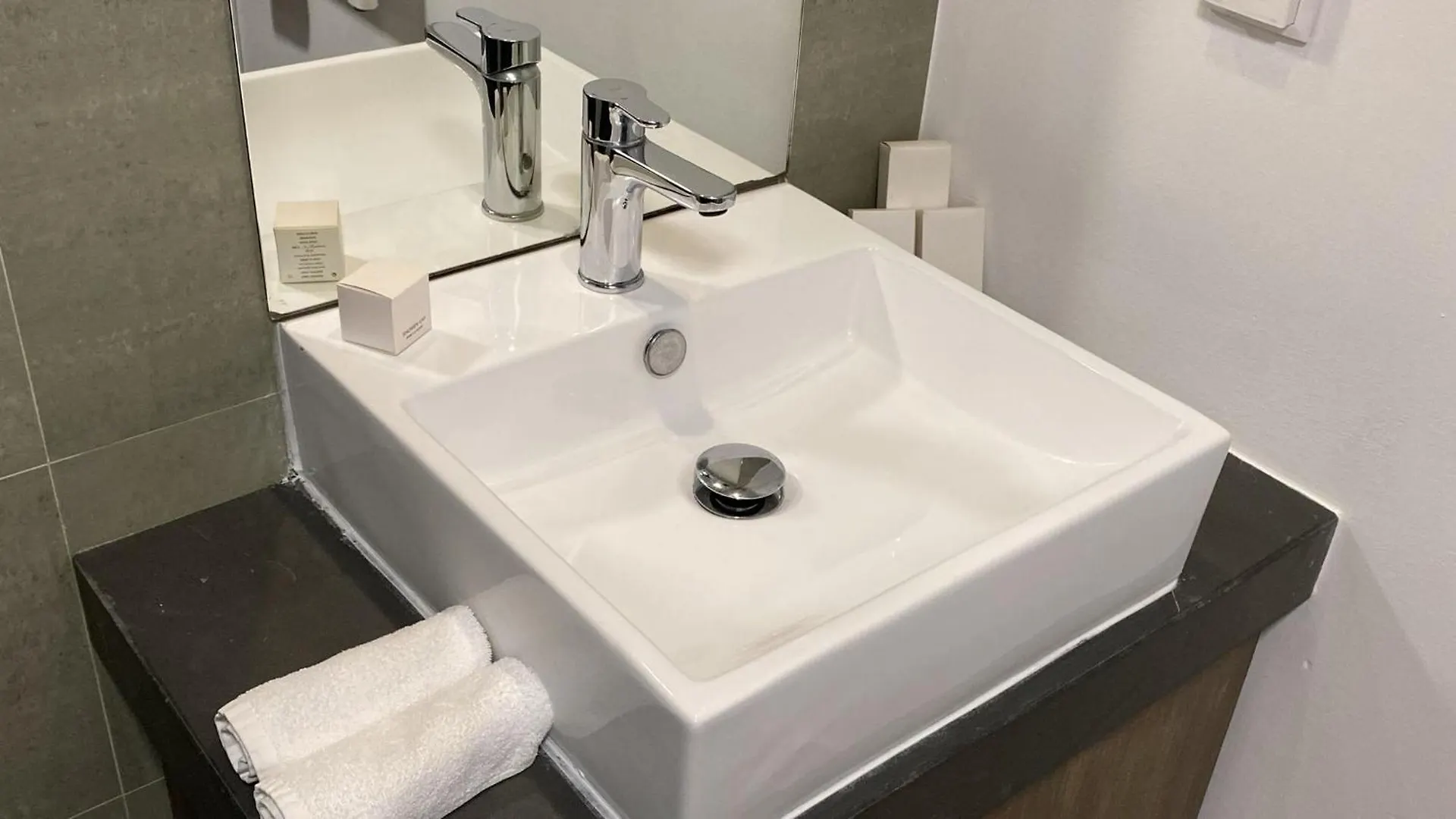 Lapa 82 Bed & Breakfast Lisbon