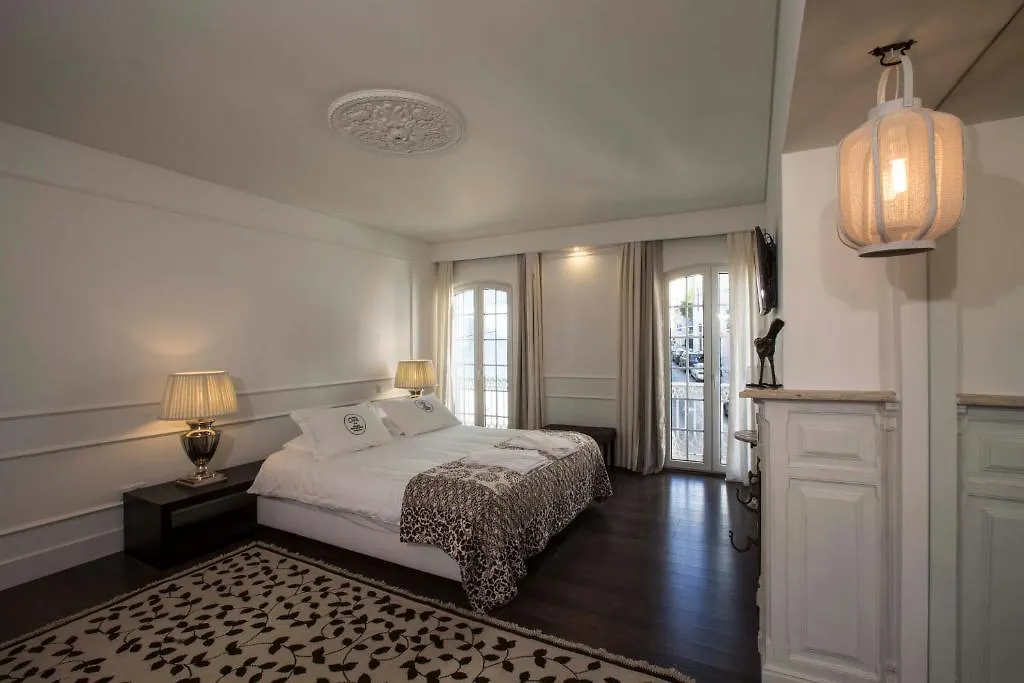 Lapa 82 Bed & Breakfast Lisbon 4*,  Portugal