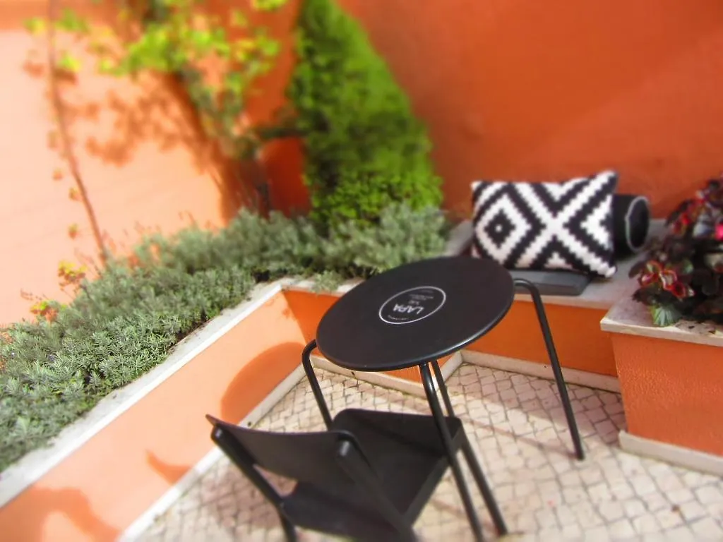 Lapa 82 Bed & Breakfast Lisbon 4*,